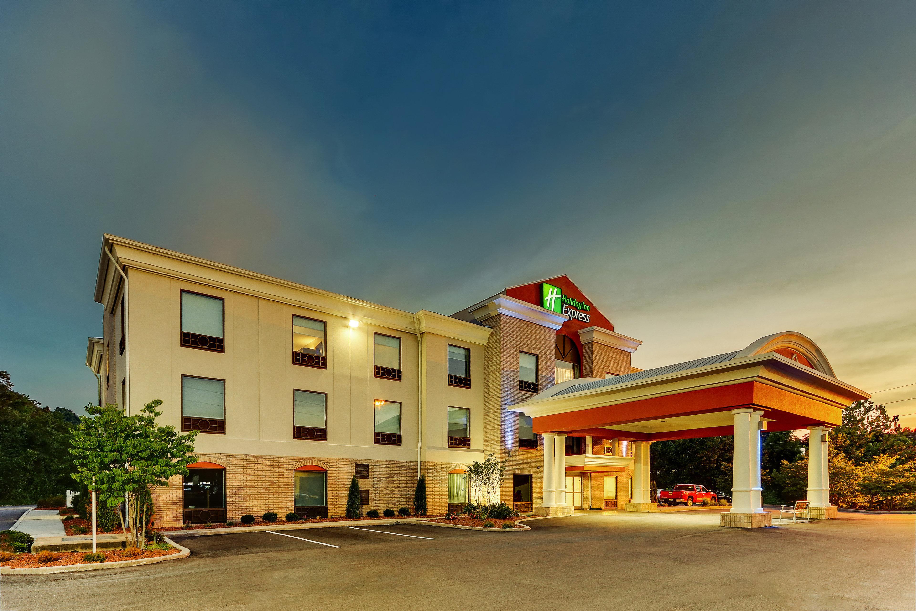 Holiday Inn Express Hotel & Suites Corbin, An Ihg Hotel Exterior photo